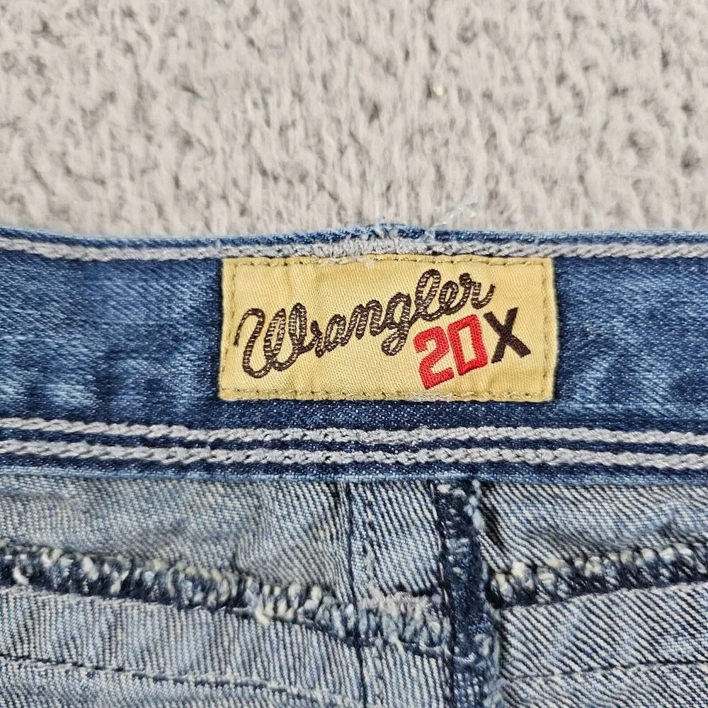 Wrangler 20X Jeans Mens 39x29 Blue Denim Distressed Work Ranch Western Cowboy